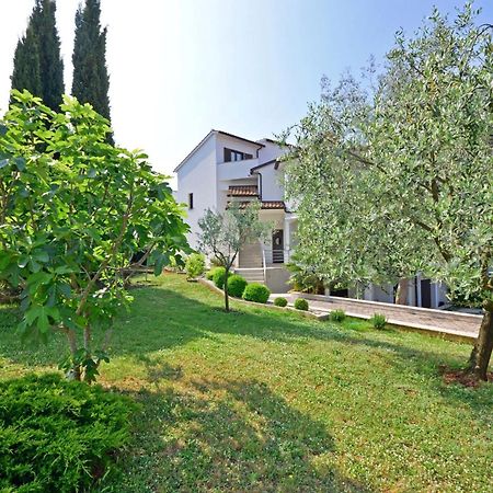 Apartments Gloria Врсар Экстерьер фото